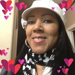 Meet your Posher, Sonia